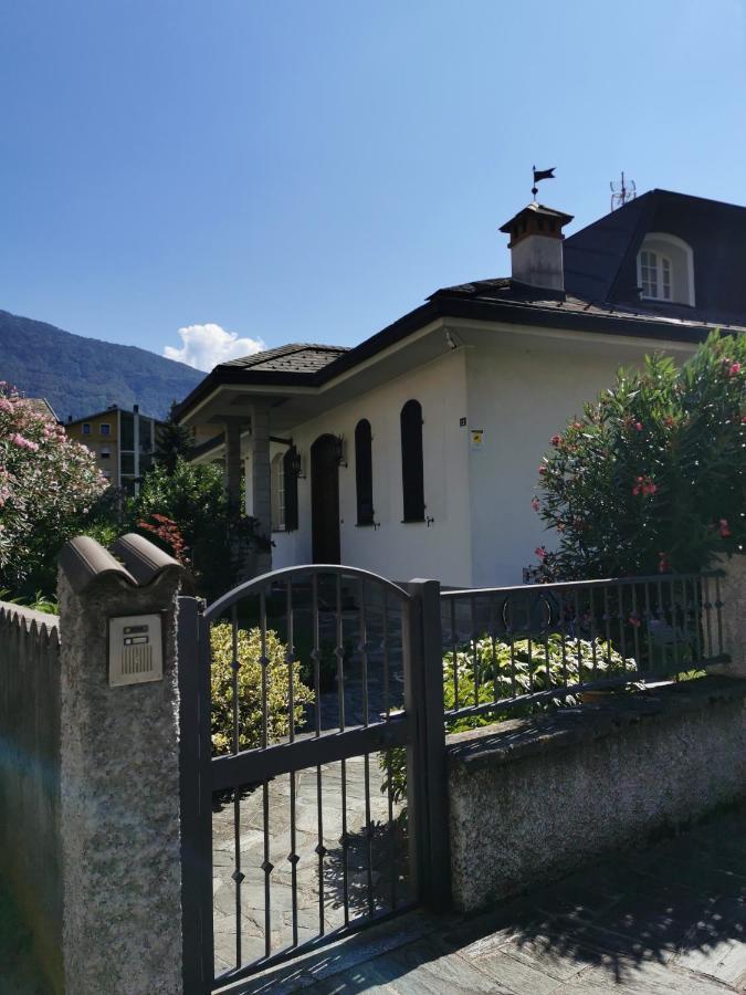 Casa Vacanze - Residenza Elvezia Tirano Eksteriør bilde