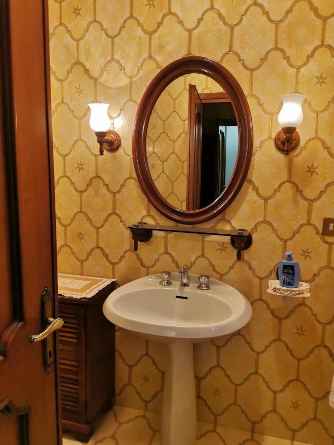 Casa Vacanze - Residenza Elvezia Tirano Eksteriør bilde
